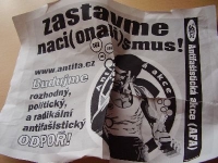 Neonacisté vs. Antifaąisté